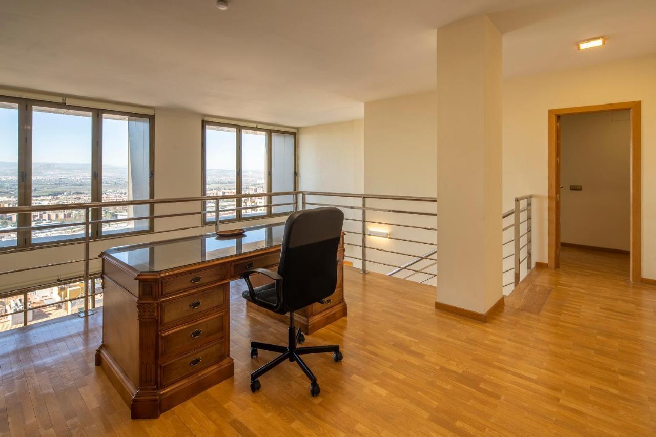 Atico Top Granada, Penthouse, 18-19Th Floor, City Centre, Views, Terrace, Free Parking Exterior foto